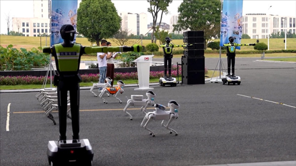 Various robots are seen during a rehearsal ahead of the Zhejiang leg of the first Intelligent Robot Application Skills Exhibition, Hangzhou City, Zhejiang Province, east China. /CMG 1_副本.jpg
